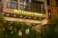 Luar Bangunan H&T Luxury Hotel