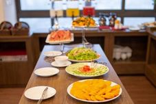 레스토랑 H&T Luxury Hotel