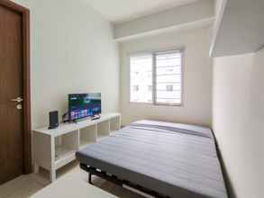 Ruang untuk Umum 4 The Modern and Chic 2BR at Apartment Pinewood By Travelio