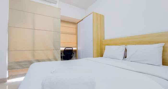 Bedroom Good Deal and Homey Studio at Apartment Serpong Garden By Travelio