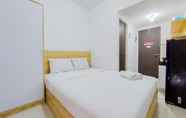 Bilik Tidur 2 Good Deal and Homey Studio at Apartment Serpong Garden By Travelio