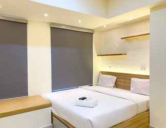 Bilik Tidur 2 Cozy and Nice Studio at Pollux Chadstone Apartment By Travelio