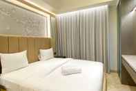 Kamar Tidur Comfort and Good Deal Studio Gold Coast Apartment By Travelio