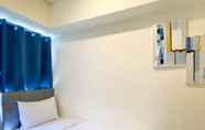 Kamar Tidur 2 Modern Look and Good Deal 3BR Meikarta Apartment By Travelio