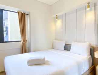 ห้องนอน 2 Comfort and Cozy Living 3BR Meikarta Apartment By Travelio