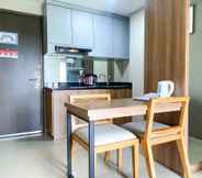 Common Space 5 Homey and Good 1BR Apartment at Mustika Golf Residence By Travelio