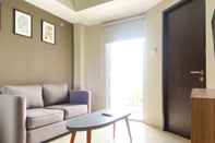 Ruang untuk Umum Homey and Good 1BR Apartment at Mustika Golf Residence By Travelio