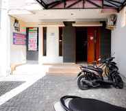 Lainnya 7 J&B Rooms Tomang Jakarta Mitra RedDoorz