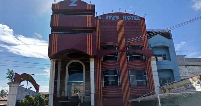 Exterior Z Suites Hotel 