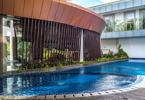 Swimming Pool Antero Hotel Jababeka Cikarang