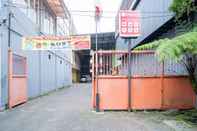 Bên ngoài RedDoorz near Flyover Arjosari Malang