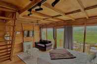 ห้องนอน Royal Cabin Dieng