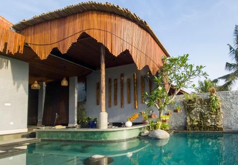 Swimming Pool Uma Jala Villa
