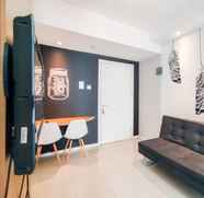 Lobi 2 Stylish and Convenient 1BR Apartment Parahyangan Residence By Travelio