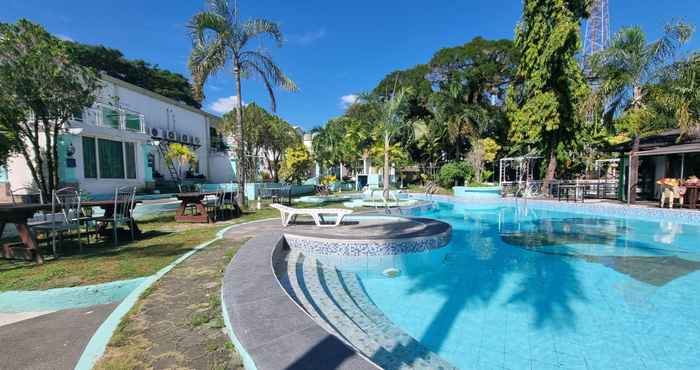 Swimming Pool Asian Greenville Hotel and Resort