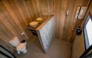 In-room Bathroom 5 Moon 360 Loft House