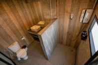 Toilet Kamar Moon 360 Loft House