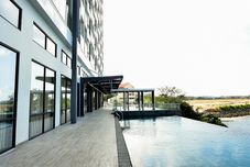 Swimming Pool Lovina 25-AL at One Residence Near Ferry Terminal