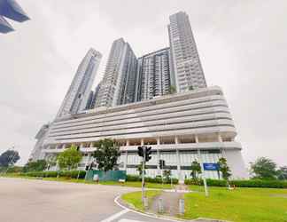 Exterior 2 Legoland-walk 5min@D’pristine Medini apartment