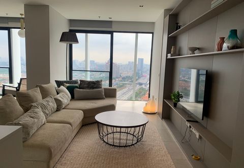 Others Lumi Tropicana