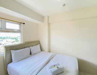 Kamar Tidur 2 Comfort and Homey 2BR Green Pramuka City Apartment By Travelio