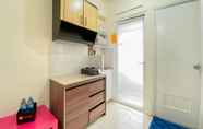 Common Space 5 Comfort and Homey 2BR Green Pramuka City Apartment By Travelio