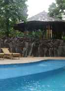 SWIMMING_POOL 