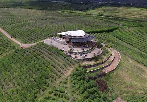 Lobby Malino Highlands Resort