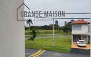 ภายนอกอาคาร 2 Grade Maison Homestay A'famosa