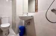 In-room Bathroom 6 Nice and Comfortable Studio Apartment at Delft Ciputra Makassar By Travelio