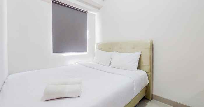 ห้องนอน Homey and Good 2BR at Parkland Avenue Apartment By Travelio