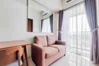 Ruang untuk Umum Homey and Good 2BR at Parkland Avenue Apartment By Travelio