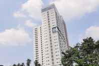 Bangunan Homey and Good 2BR at Parkland Avenue Apartment By Travelio
