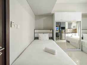 Bedroom 4 Comfy and Strategic Studio at Skyland City Jatinangor Apartment By Travelio