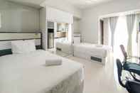 Kamar Tidur Comfy and Strategic Studio at Skyland City Jatinangor Apartment By Travelio