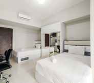 Bedroom 4 Comfy and Strategic Studio at Skyland City Jatinangor Apartment By Travelio