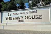 ภายนอกอาคาร The Navy House Hotel