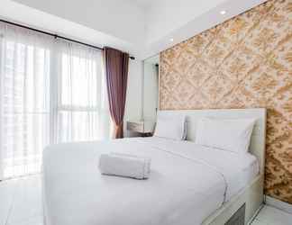 Kamar Tidur 2 Cozy and Good Deal Studio Casa De Parco Apartment By Travelio