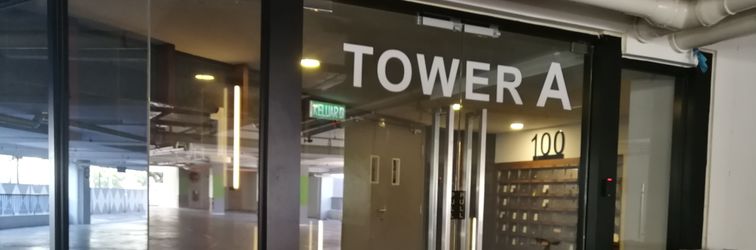 Lobby The Landmark Stunning View Studio By Homey Planet