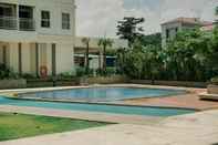 Swimming Pool Best Deal and Comfy Studio at Citra Living Apartment By Travelio