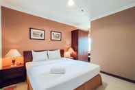 Bedroom Homey and Nice 3BR Galeri Ciumbuleuit 1 Apartment By Travelio