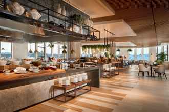 Restaurant 4 The Yacht Hotel by DC