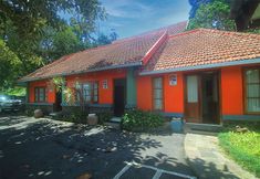 ロビー 2 Hotel Rawa Pening Pratama by Aparian