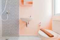 In-room Bathroom Minimalistic Studio (No Kitchen) Aeropolis Residence Apartment By Travelio