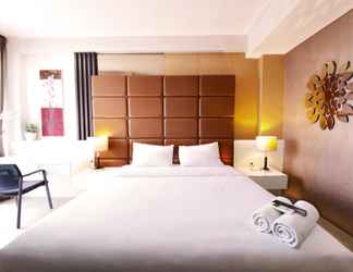 Kamar Tidur 2 Spacious 2BR at 10th Floor Dago Suites Apartment By Travelio