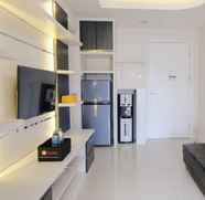 Common Space 2 Cozy and Homey 2BR Apartment at Parahyangan Residence By Travelio