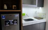 Ruang untuk Umum 4 Comfy and Homey 2BR Apartment at Parahyangan Residence By Travelio