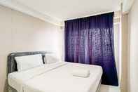 Bedroom Nice and Minimalist 2BR Apartment at Royal Makassar By Travelio