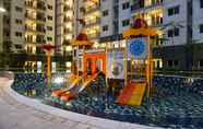 Swimming Pool 2 Homey and Well Design Studio Signature Park Grande Apartment By Travelio