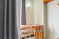 Ruang untuk Umum Good Deal and Comfort Studio Loft at Nifarro Park Apartment By Travelio